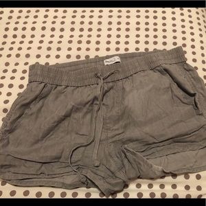 Gap shorts